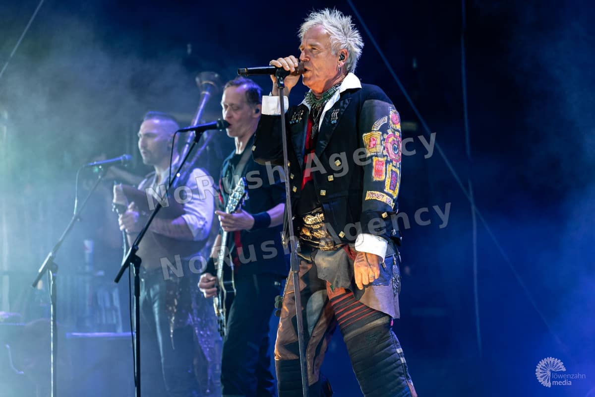 In Extremo live in Mechernich - Satzvey, Foto 4 von Jan Haller