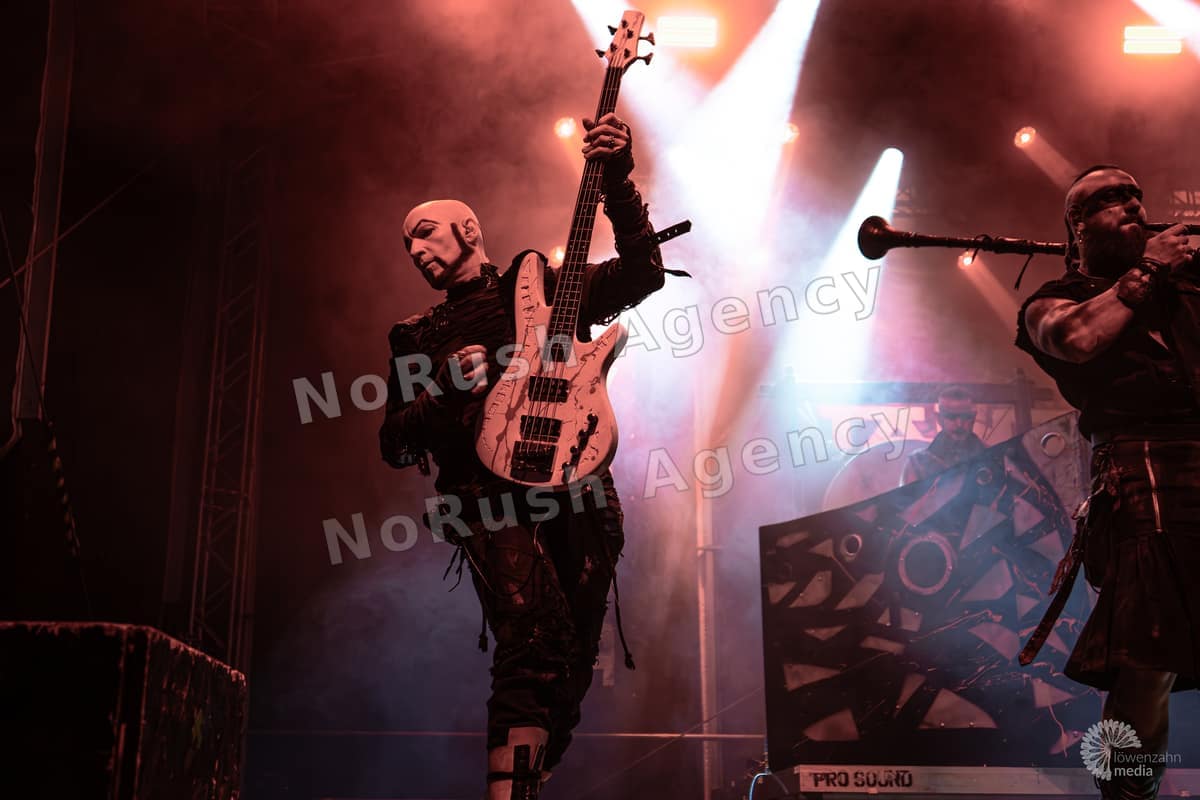 Tanzwut live in Merseburg, Foto 3 von Jan Haller