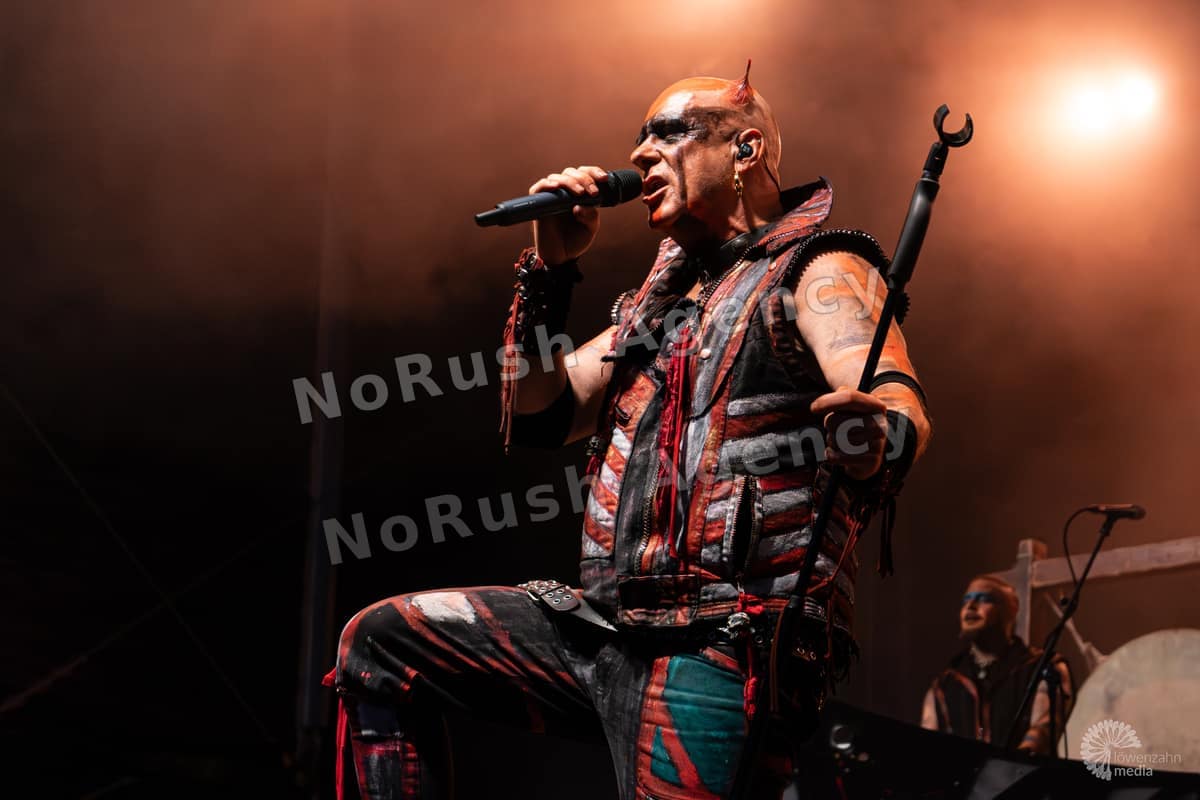 Tanzwut live in Merseburg, Foto 9 von Jan Haller
