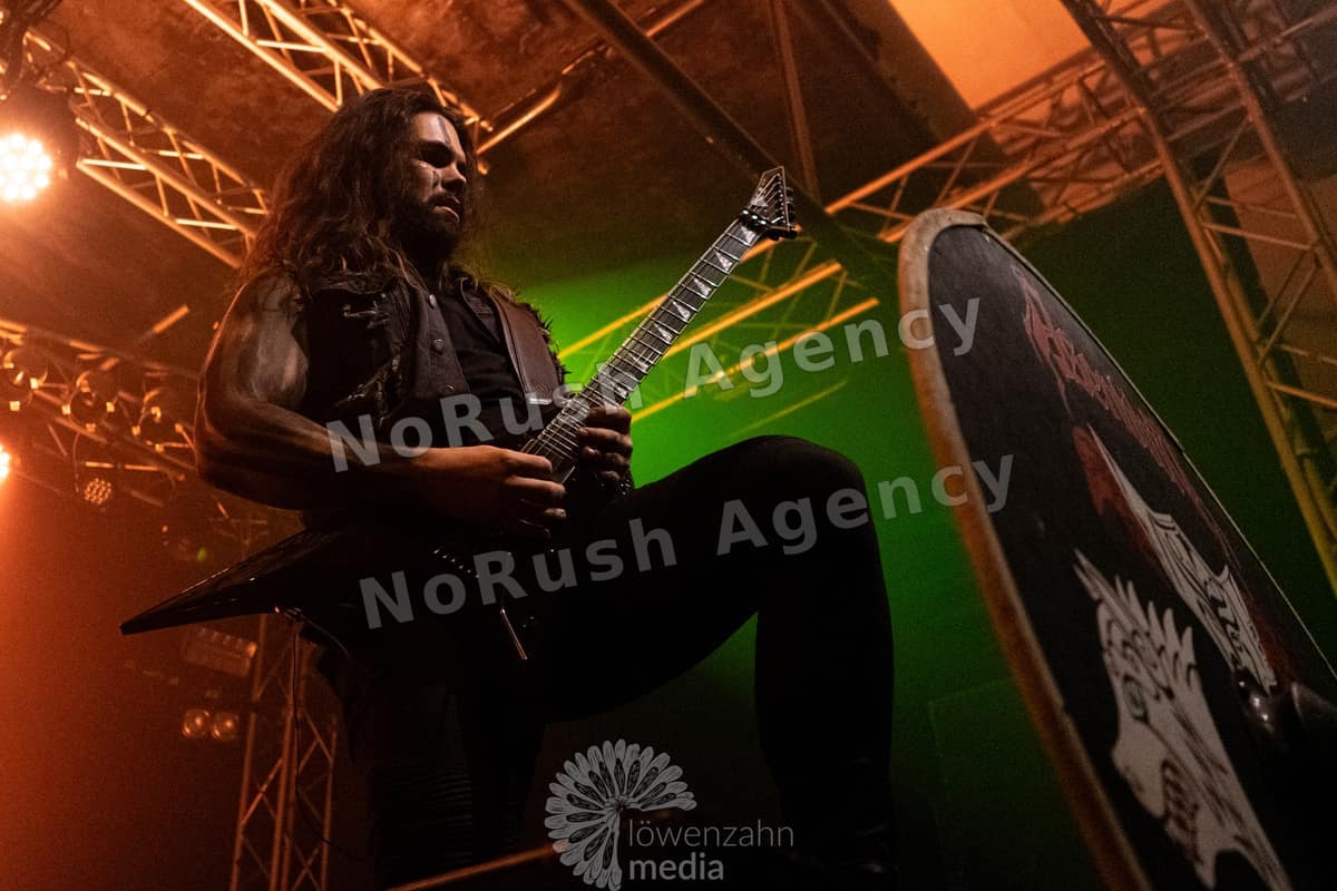 Asenblut live in Köln, Foto 1 von Jan Haller