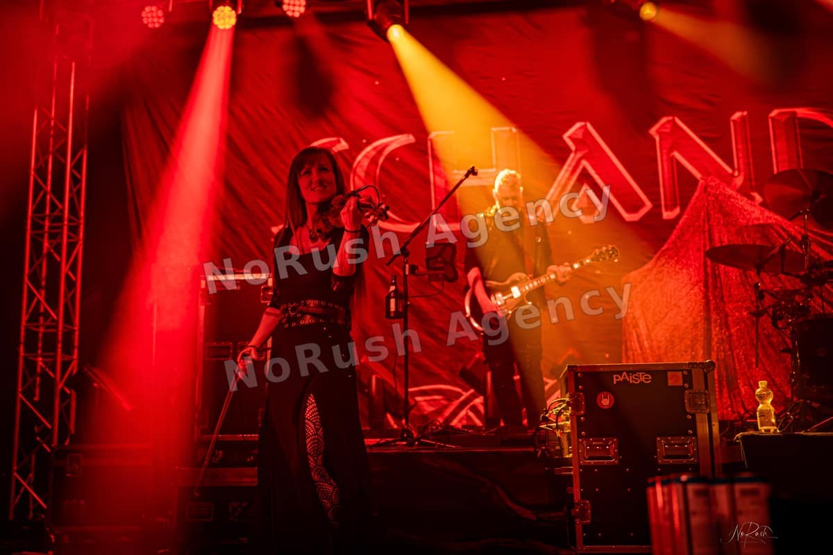 Schandmaul live in Dresden, Foto 10 von Stephan Sieger
