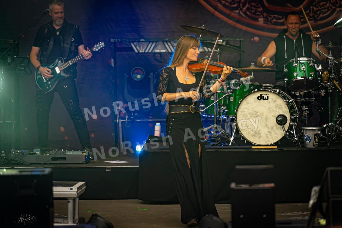 Schandmaul live in St.Goarshausen, Foto 18 von Stephan Sieger