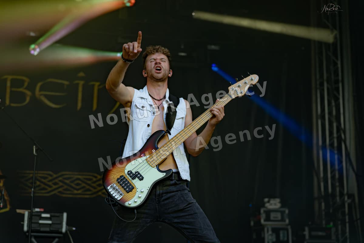 Rauhbein live in Merseburg, Foto 18 von Stephan Sieger