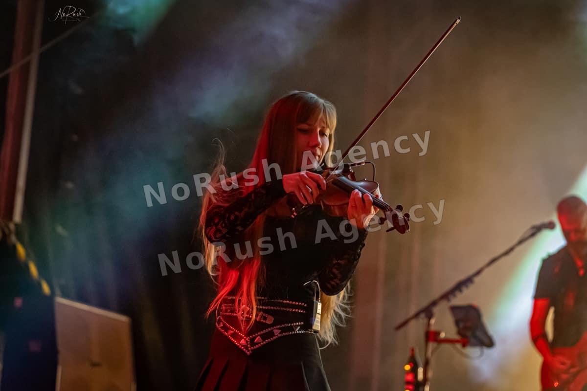 Schandmaul live in Merseburg, Foto 12 von Stephan Sieger