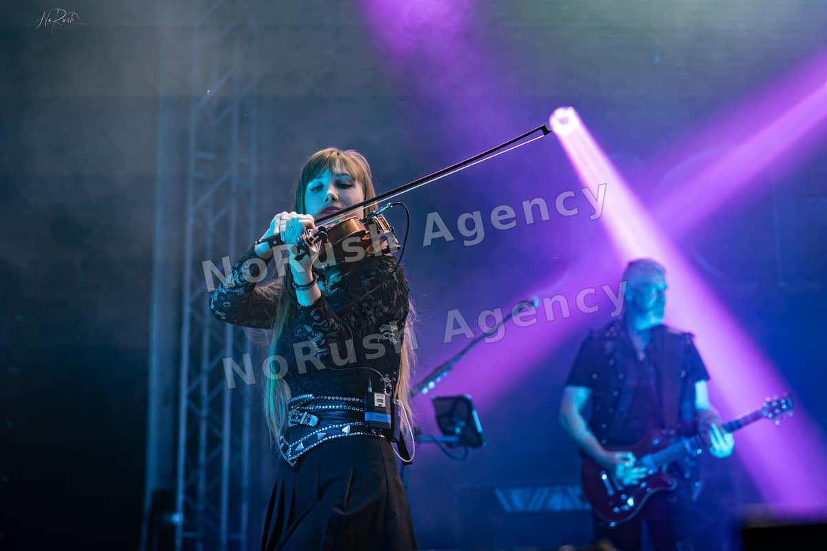 Schandmaul live in Merseburg, Foto 35 von Stephan Sieger