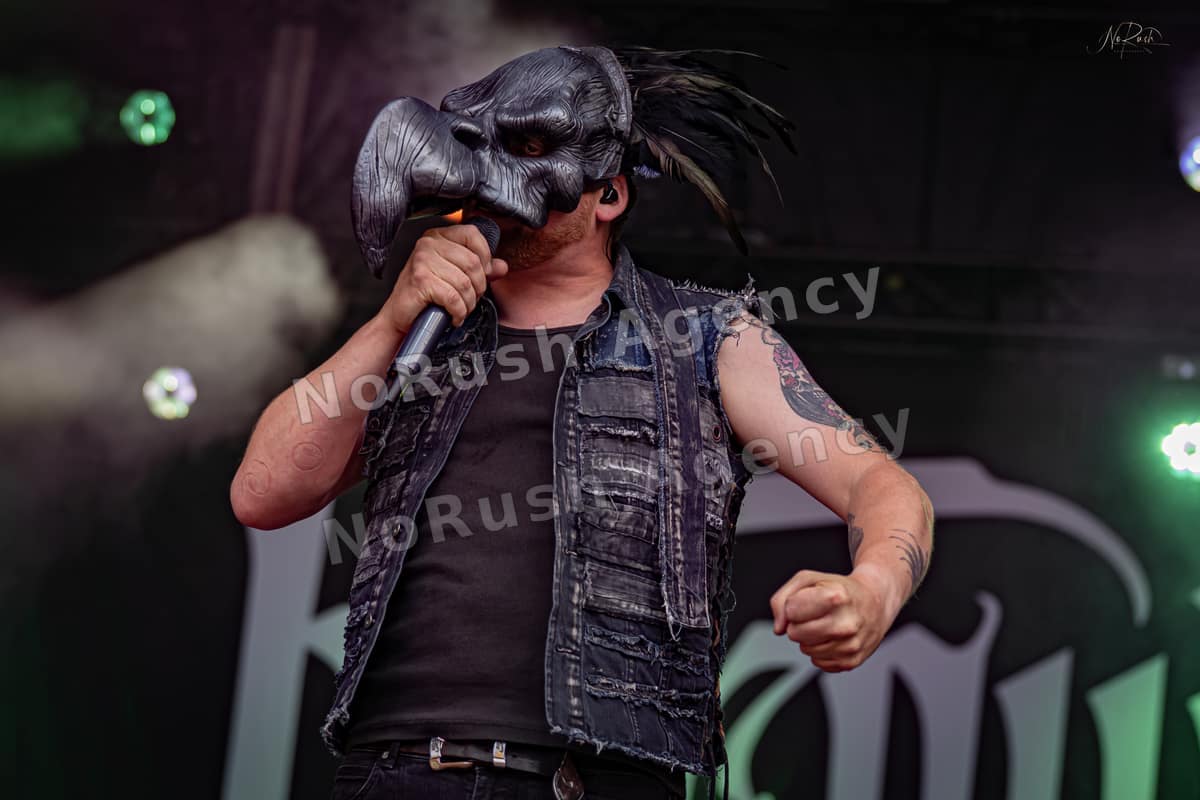 Harpyie live in Merseburg, Foto 8 von Stephan Sieger