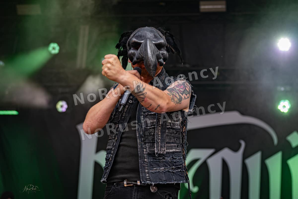 Harpyie live in Merseburg, Foto 9 von Stephan Sieger