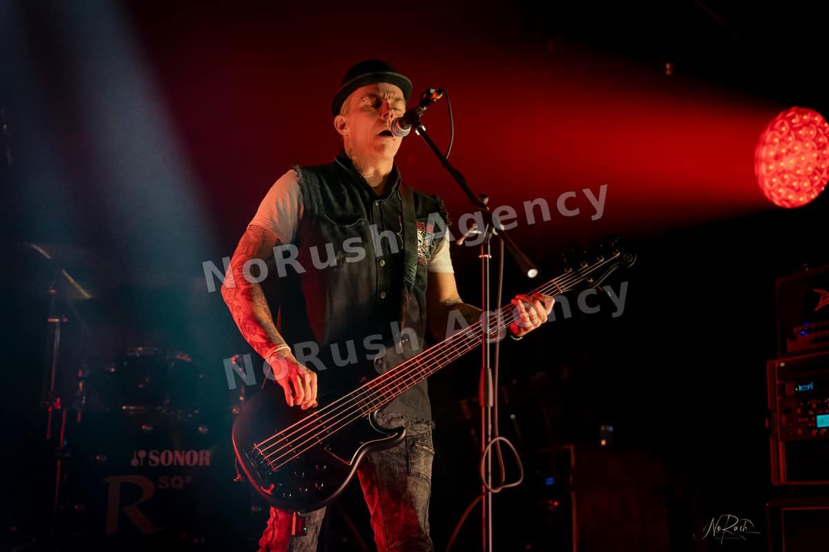 Rauhbein live in Dresden, Foto 11 von Stephan Sieger