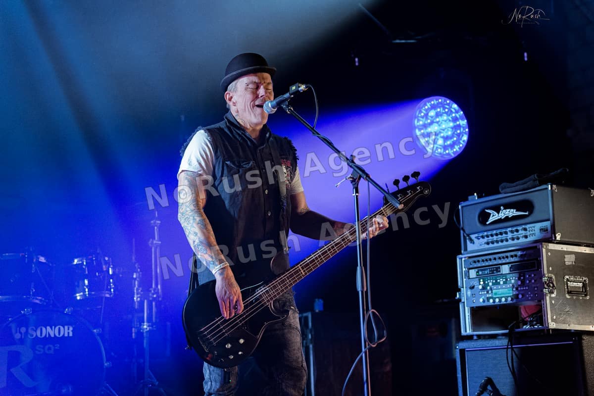 Rauhbein live in Dresden, Foto 32 von Stephan Sieger
