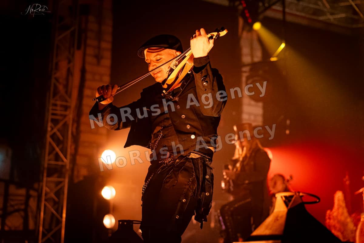 Korpiklaani live in Dresden, Foto 38 von Stephan Sieger