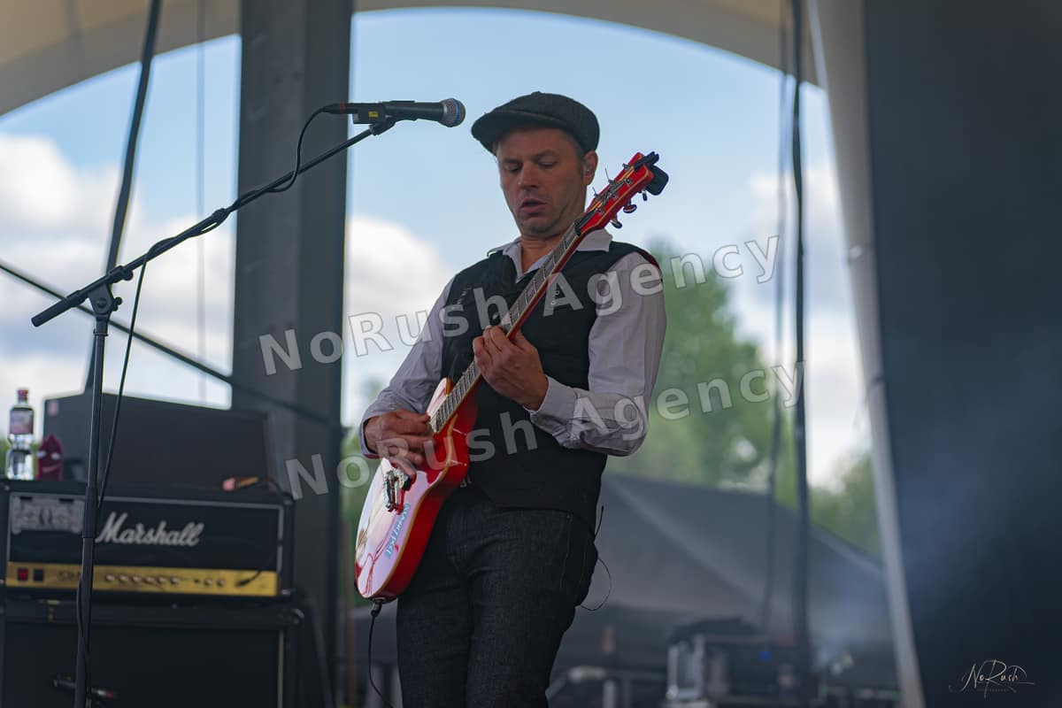 Rauhbein live in Gelsenkirchen, Foto 17 von Stephan Sieger