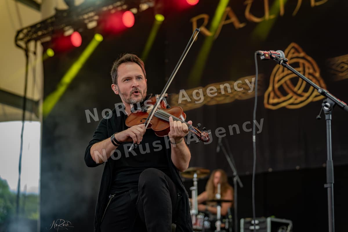 Rauhbein live in Gelsenkirchen, Foto 40 von Stephan Sieger