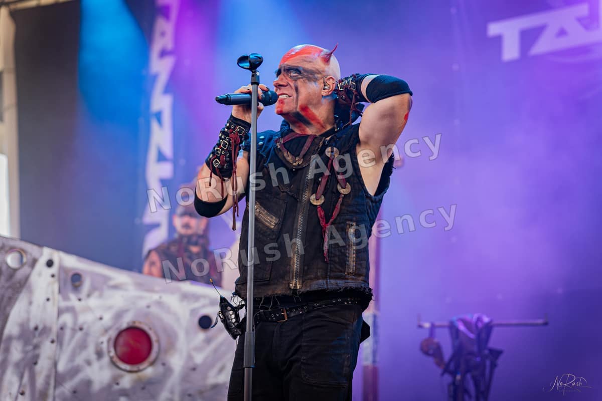 Tanzwut live in Gelsenkirchen, Foto 10 von Stephan Sieger