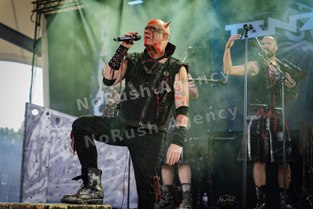 Tanzwut live in Gelsenkirchen, Foto 32 von Stephan Sieger