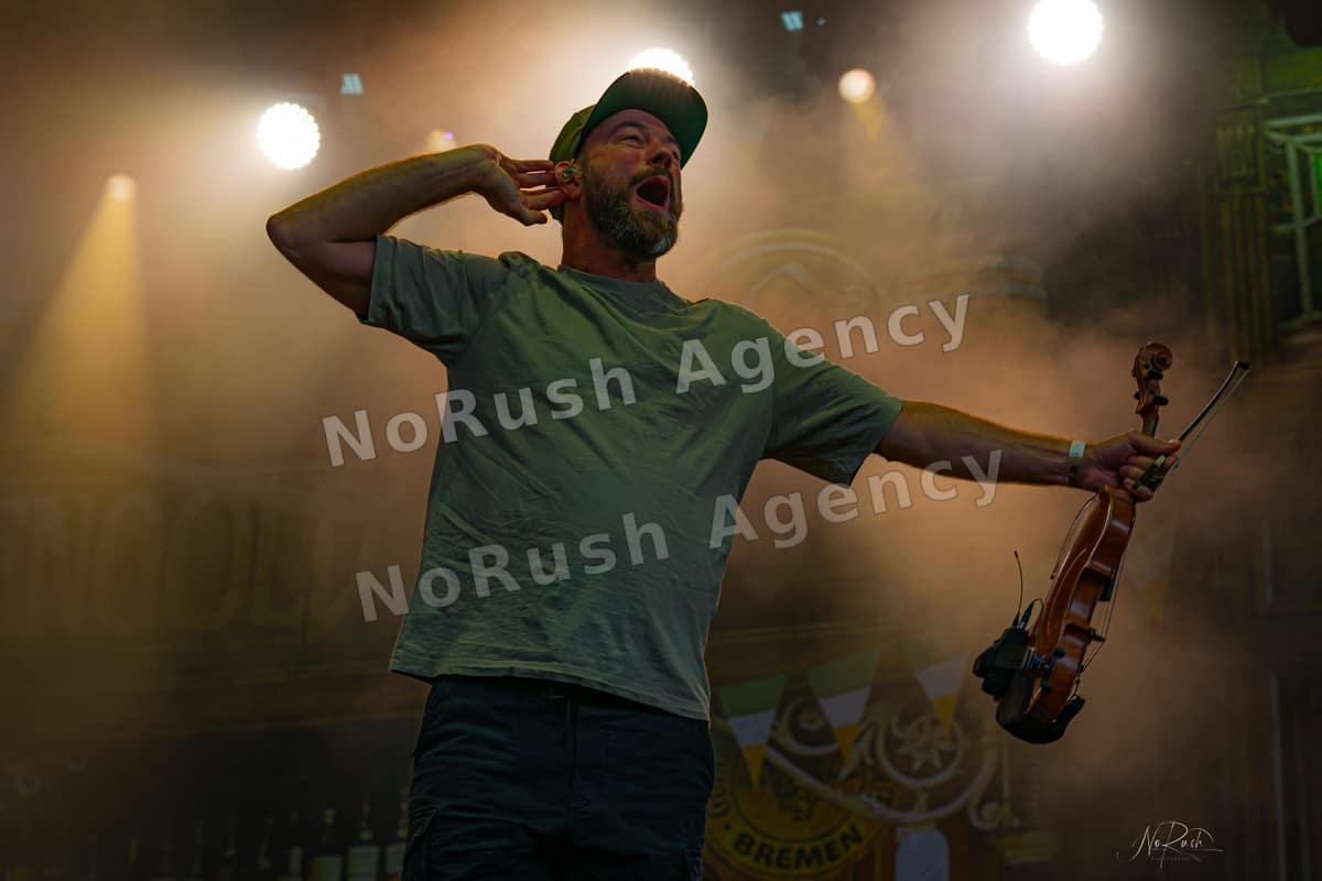 Versengold live in Gelsenkirchen, Foto 38 von Stephan Sieger