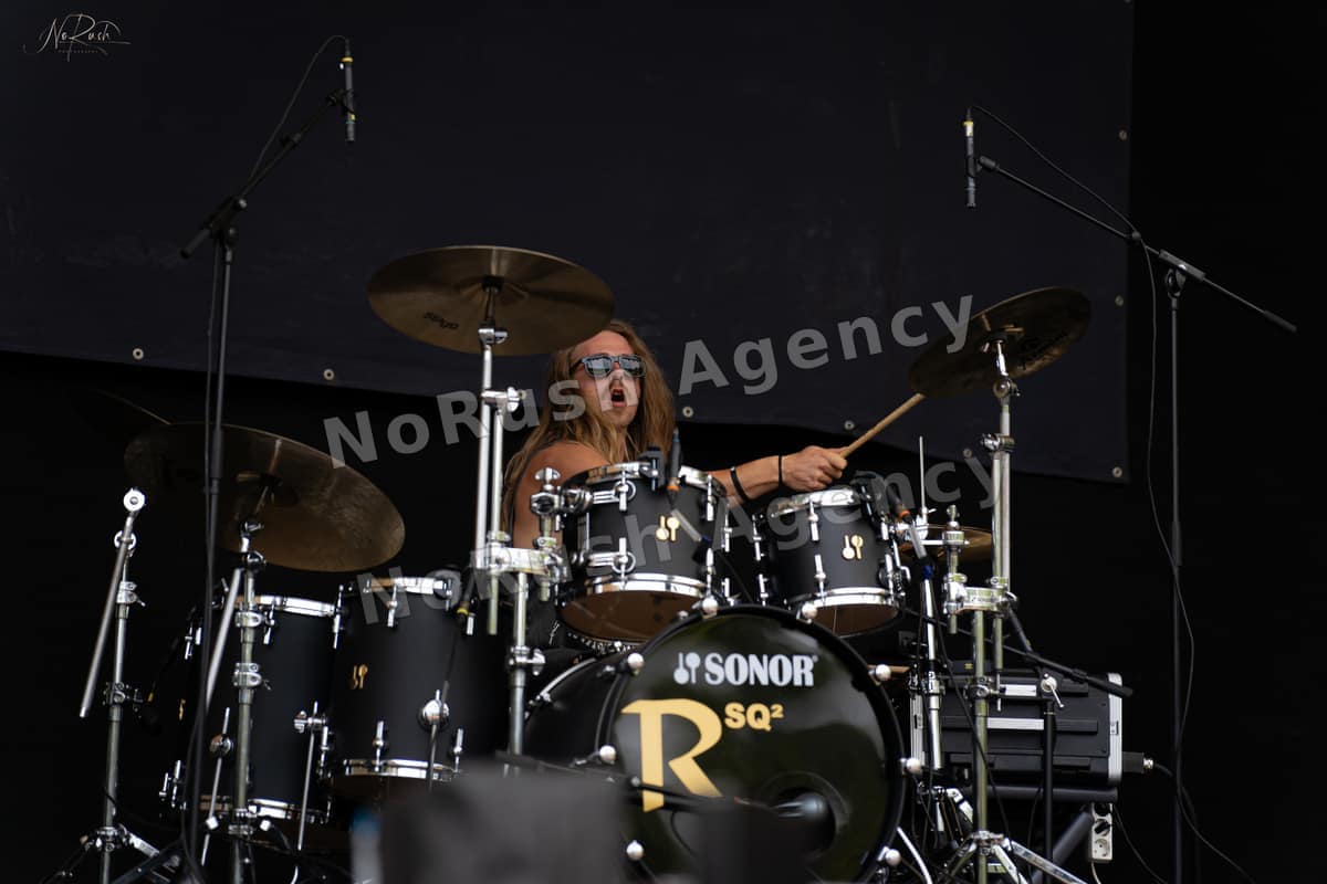 Rauhbein live in Halle, Foto 9 von Stephan Sieger