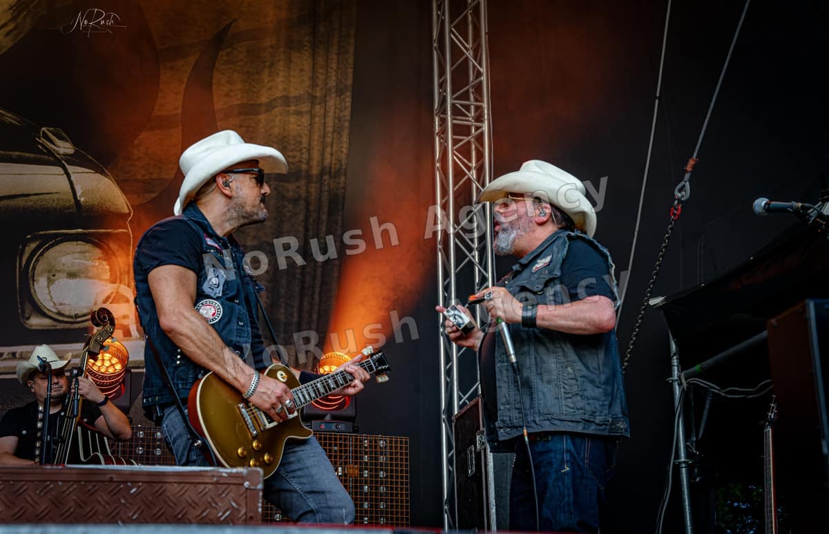 The BossHoss live in Königstein, Foto 32 von Stephan Sieger