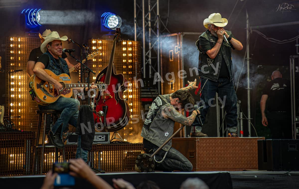 The BossHoss live in Königstein, Foto 53 von Stephan Sieger