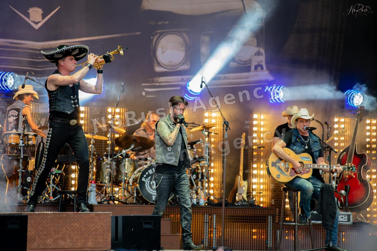 The BossHoss live in Königstein, Foto 55 von Stephan Sieger