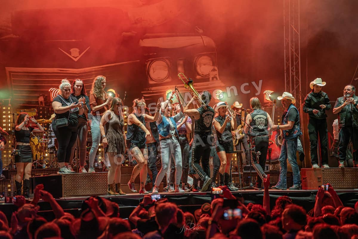 The BossHoss live in Königstein, Foto 92 von Stephan Sieger