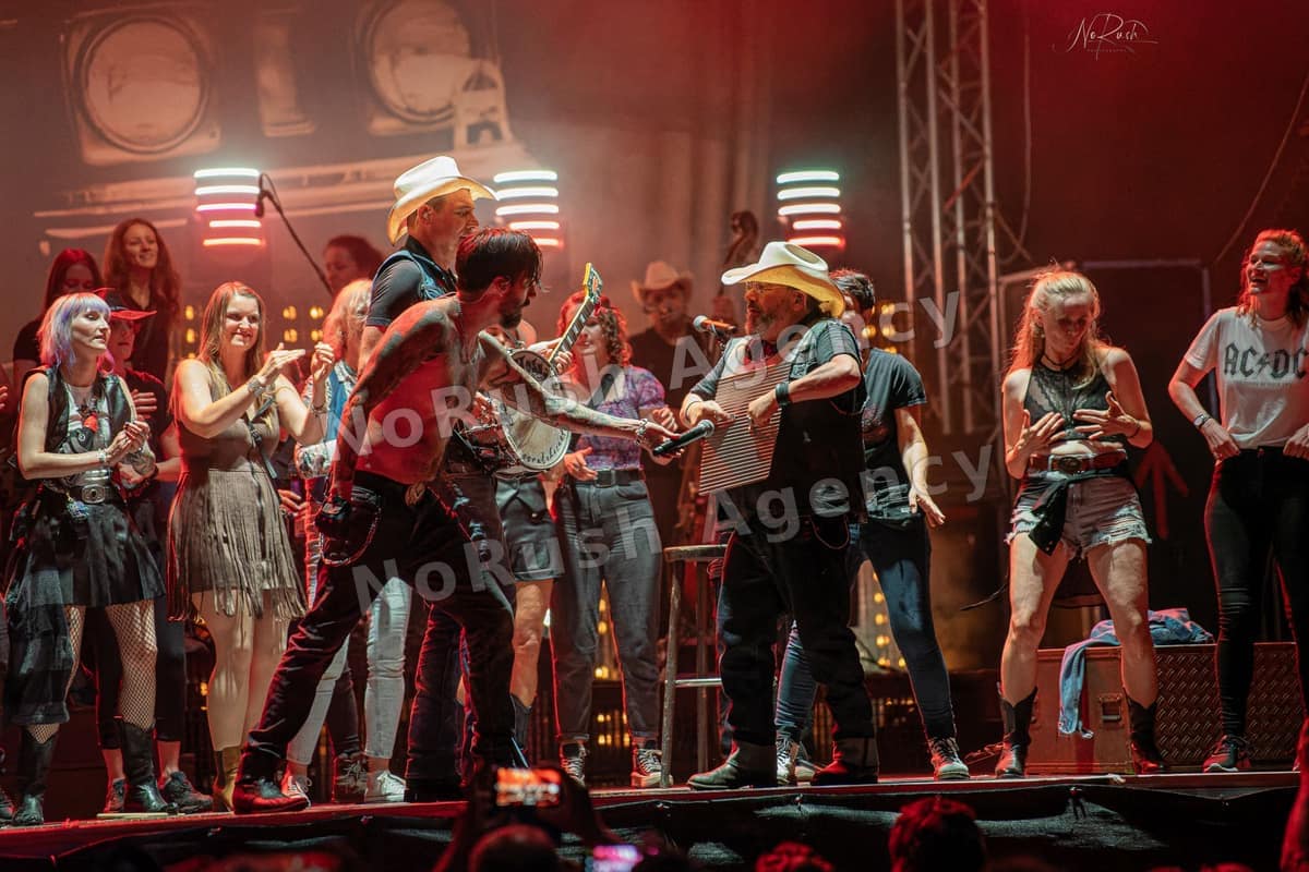 The BossHoss live in Königstein, Foto 99 von Stephan Sieger
