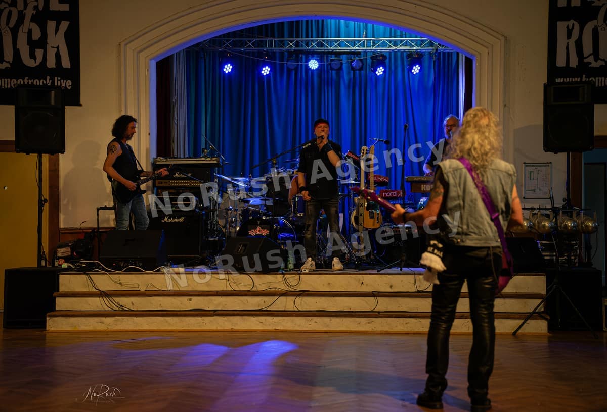 Czakan live in Dessau-Roßlau, Foto 1 von Stephan Sieger