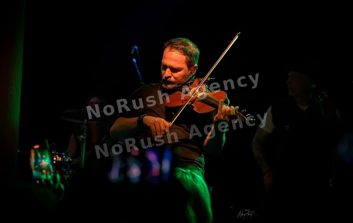 Rauhbein live in Dresden, Foto 11 von Stephan Sieger
