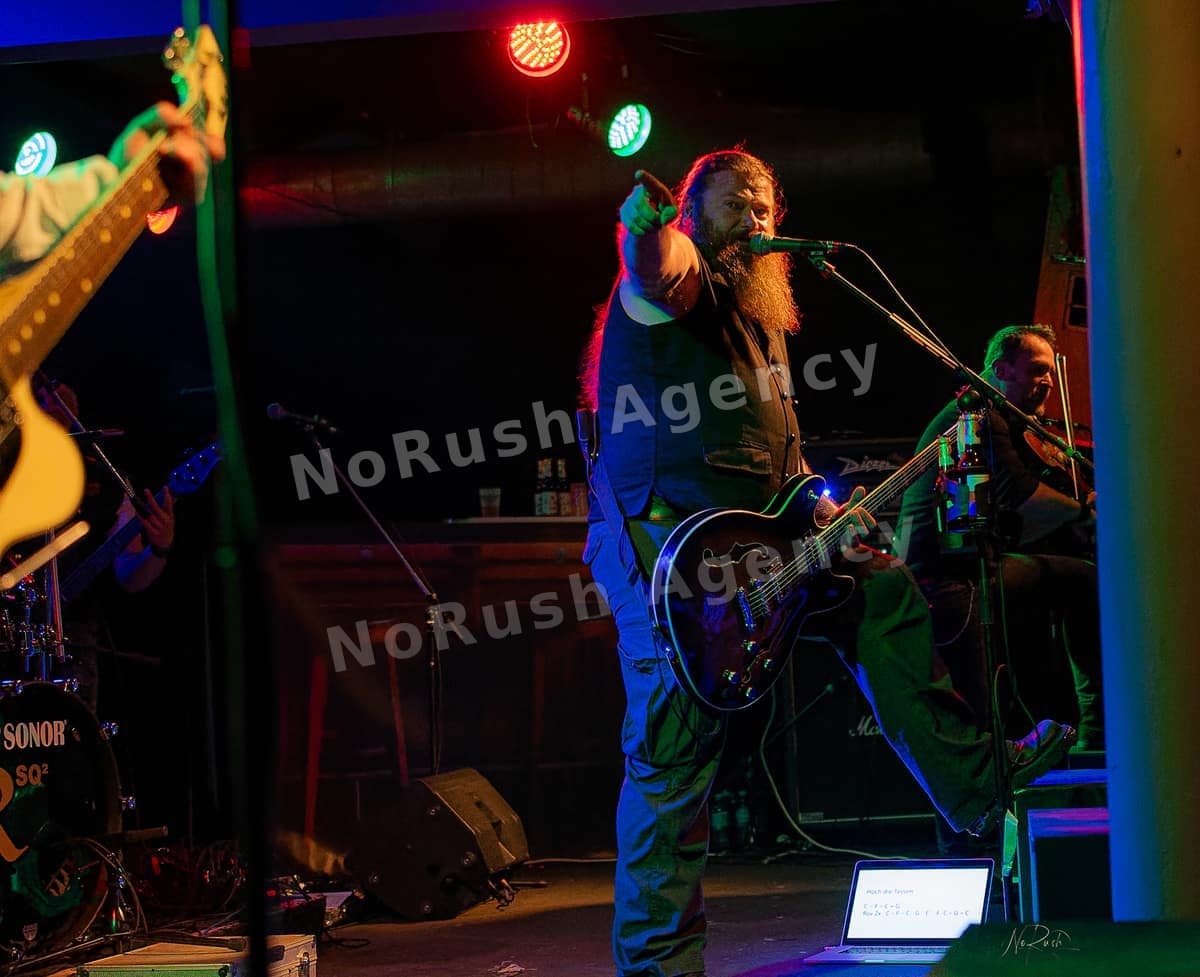 Rauhbein live in Dresden, Foto 30 von Stephan Sieger