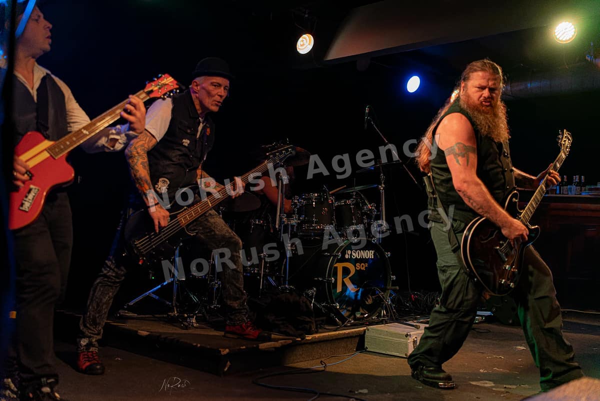 Rauhbein live in Dresden, Foto 41 von Stephan Sieger