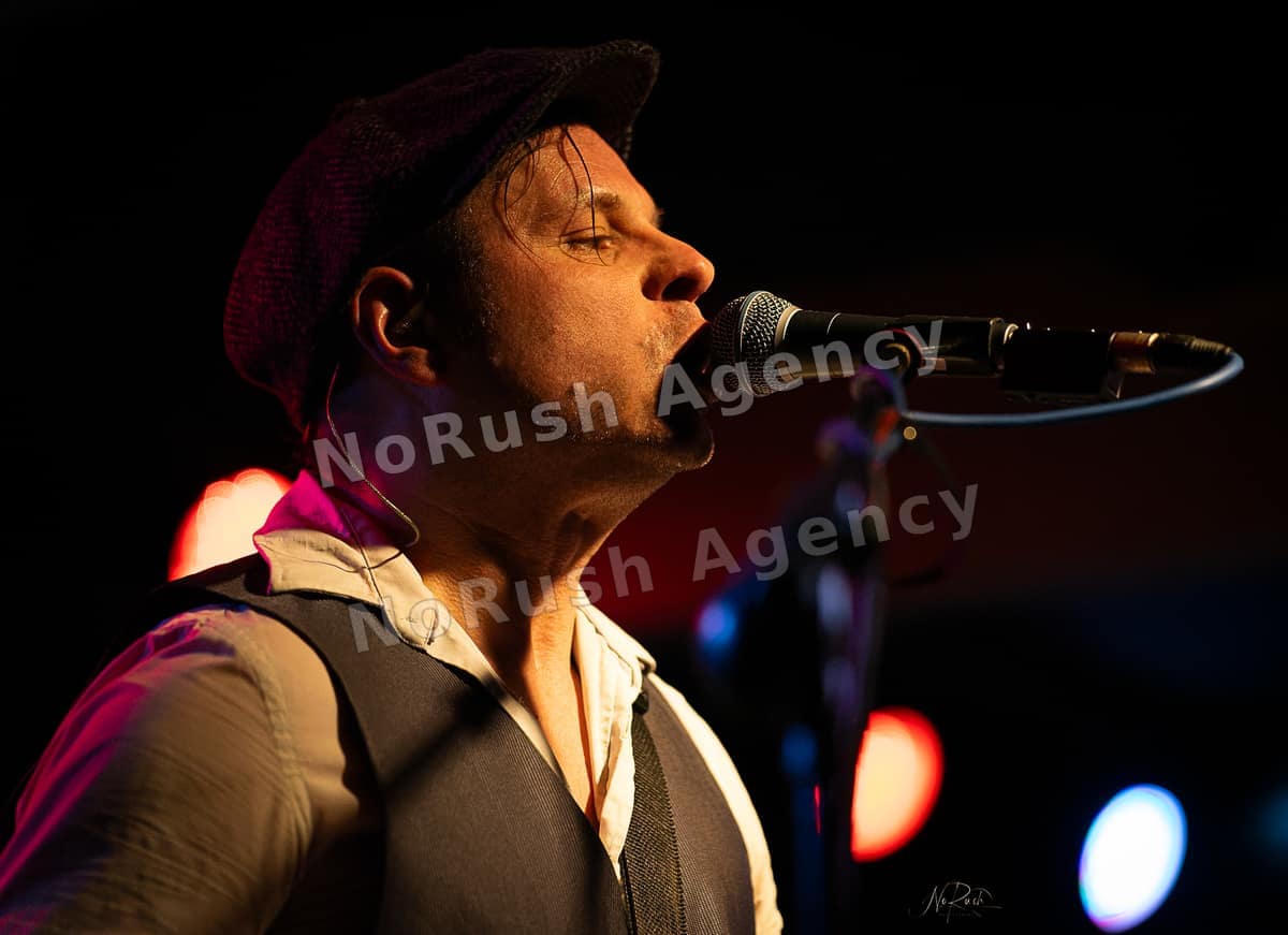 Rauhbein live in Dresden, Foto 48 von Stephan Sieger