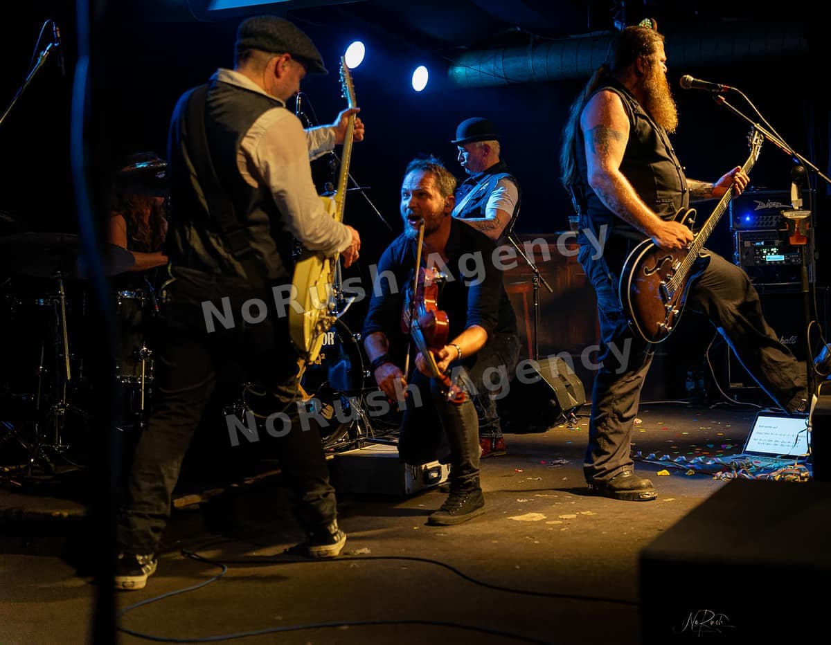 Rauhbein live in Dresden, Foto 59 von Stephan Sieger