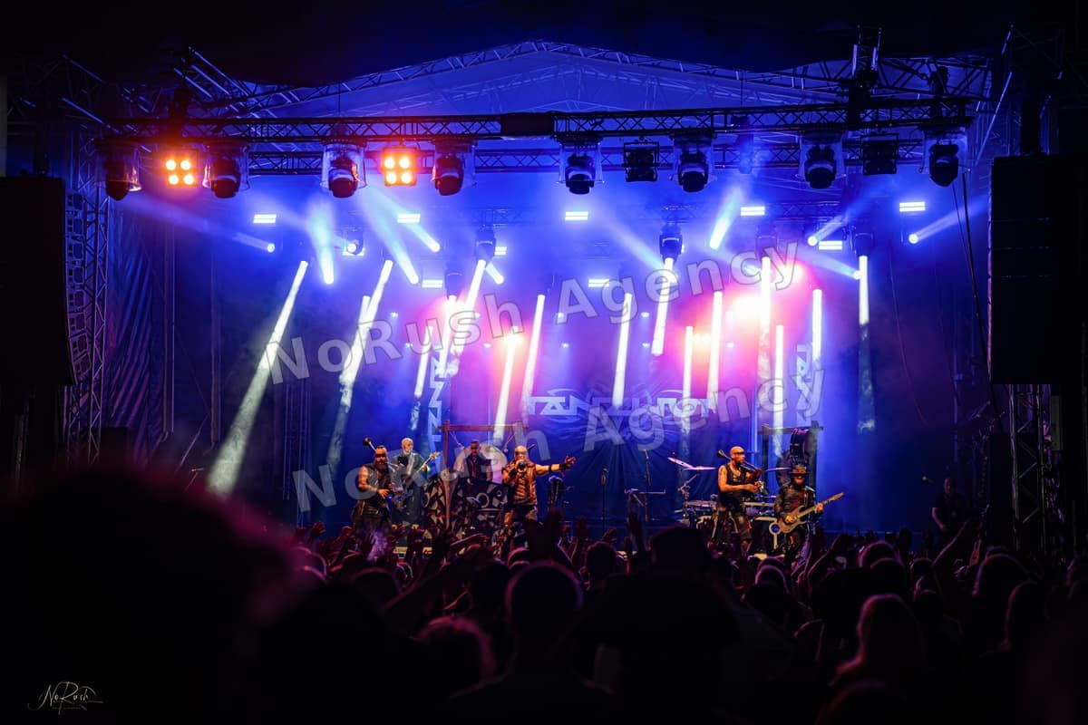 Tanzwut live in Merseburg, Foto 4 von Stephan Sieger
