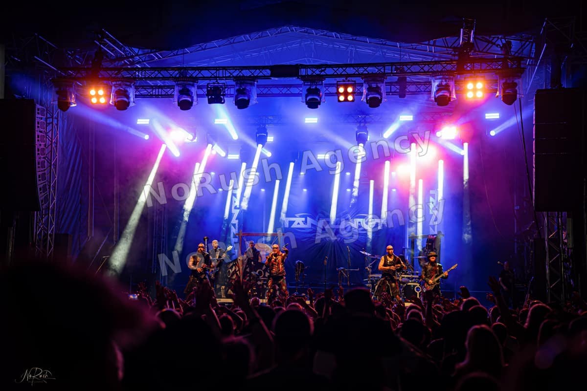 Tanzwut live in Merseburg, Foto 5 von Stephan Sieger