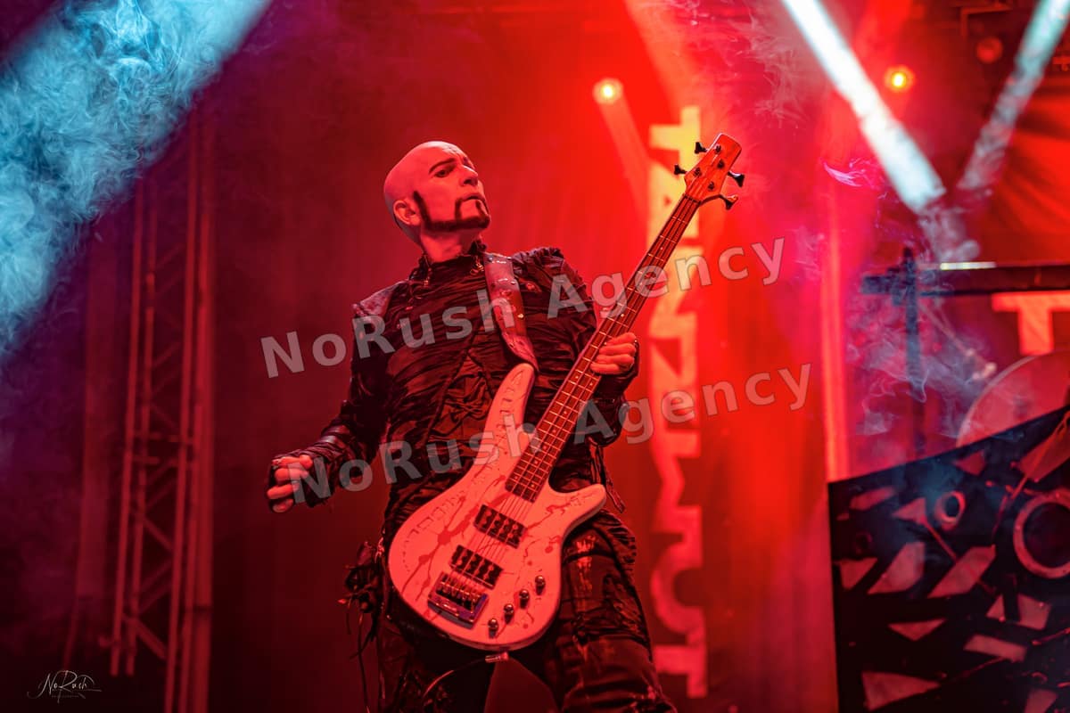 Tanzwut live in Merseburg, Foto 13 von Stephan Sieger