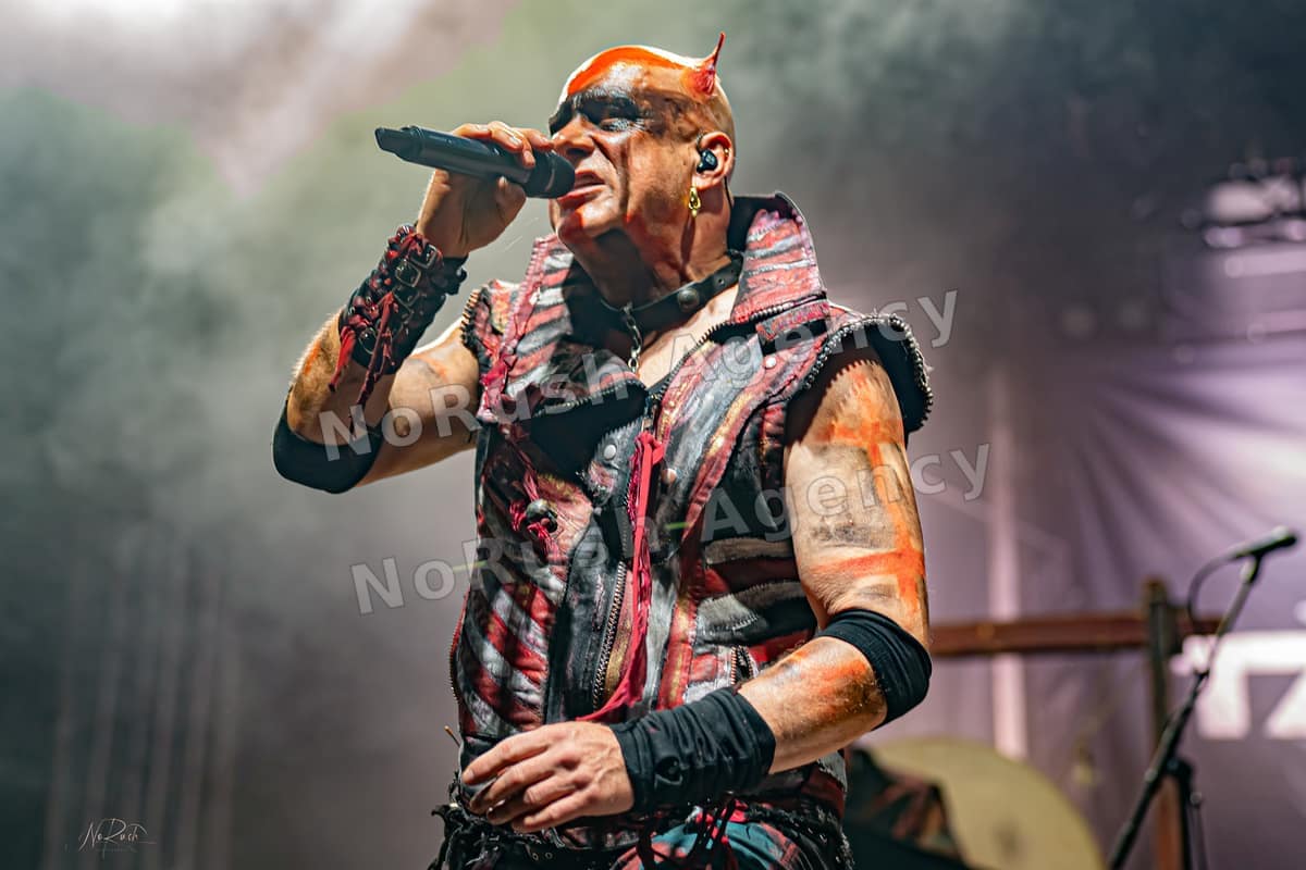 Tanzwut live in Merseburg, Foto 20 von Stephan Sieger