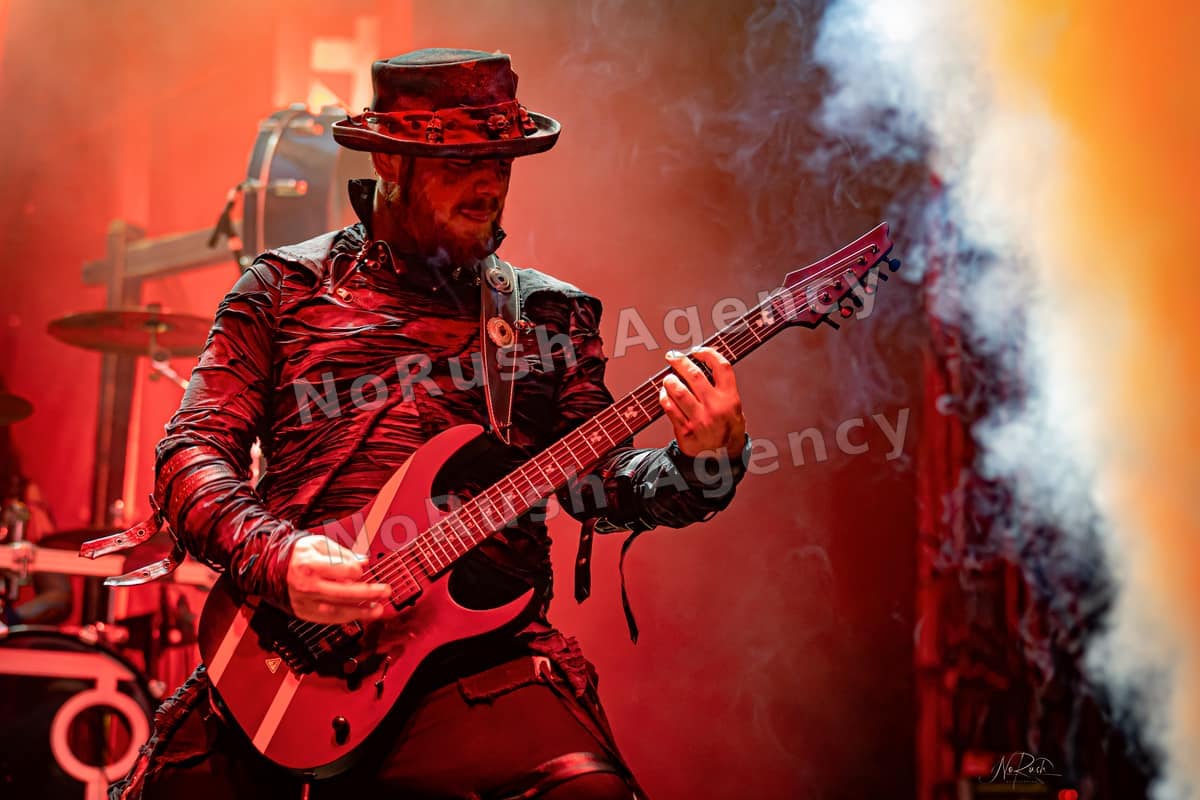 Tanzwut live in Merseburg, Foto 28 von Stephan Sieger