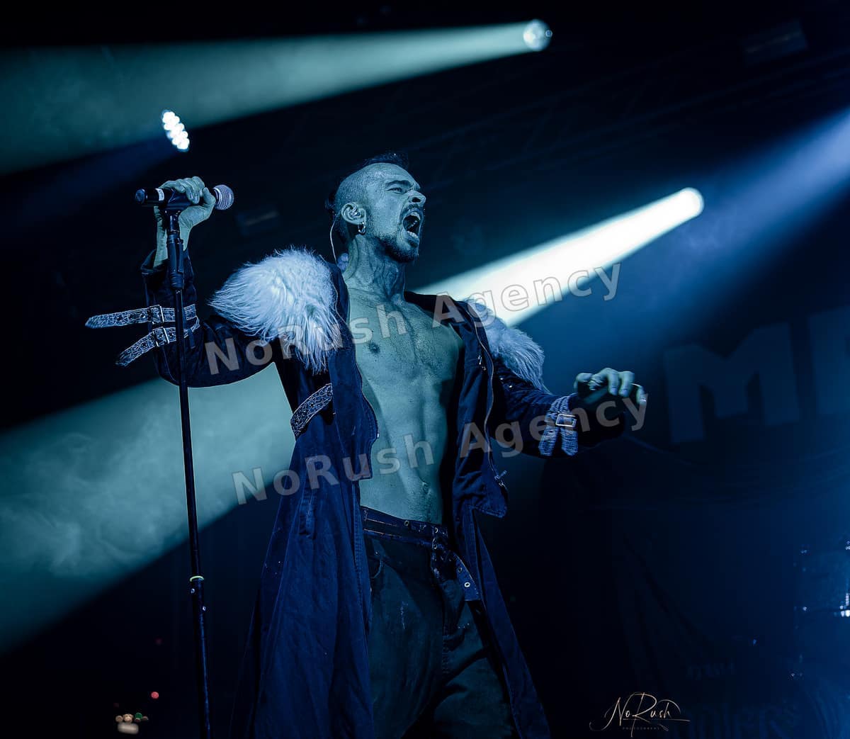 Manntra live in Dresden, Foto 18 von Stephan Sieger