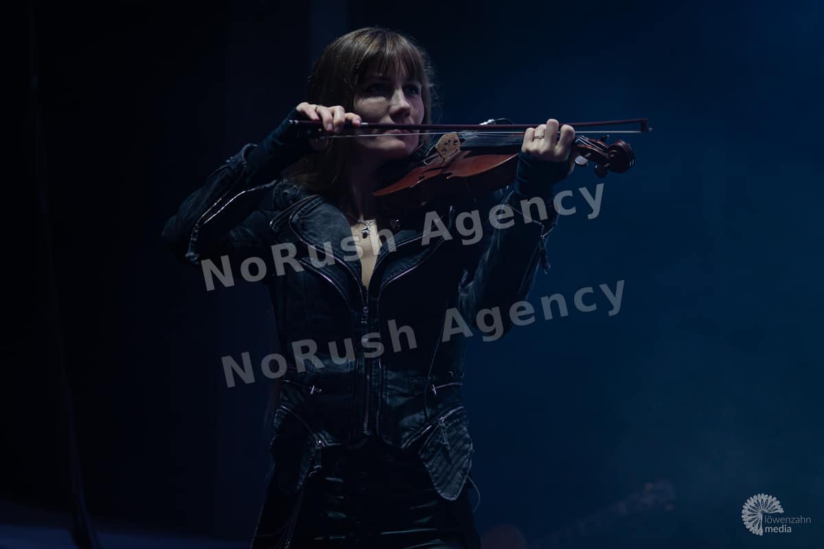 Schandmaul live in Gelsenkirchen, Foto 22 von Jan Haller