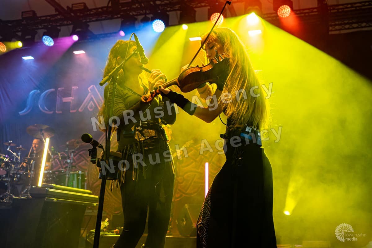 Schandmaul live in Gelsenkirchen, Foto 41 von Jan Haller